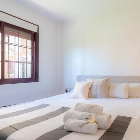 Apartmán Club Salino Hideaway-your Peaceful Retreat With Pool In
