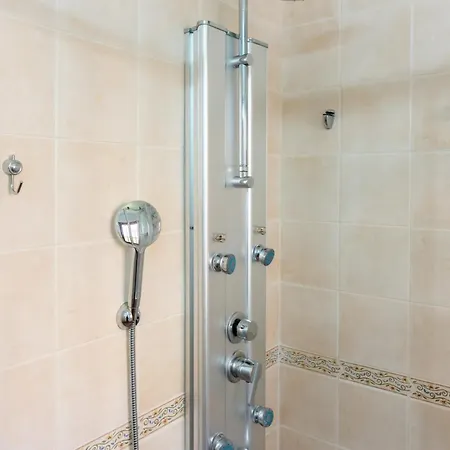 Club Salino Hideaway-your Peaceful Retreat With Pool In Apartment Torrevieja