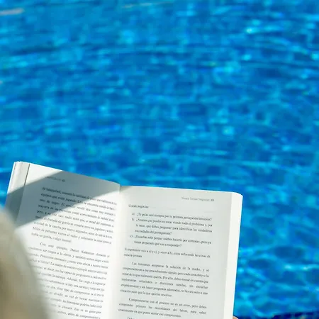 Apartment Club Salino Hideaway-your Peaceful Retreat With Pool In