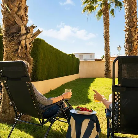 Club Salino Hideaway-your Peaceful Retreat With Pool In דירה טורבייחה