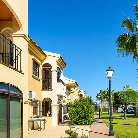 Apartamento Club Salino Hideaway-your Peaceful Retreat With Pool In
